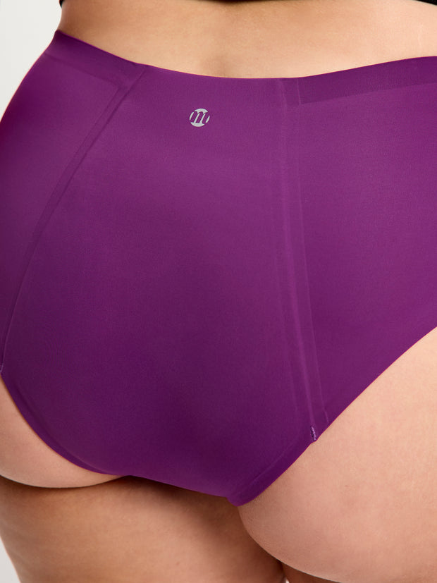 Seamfree Full Brief Super Overnight